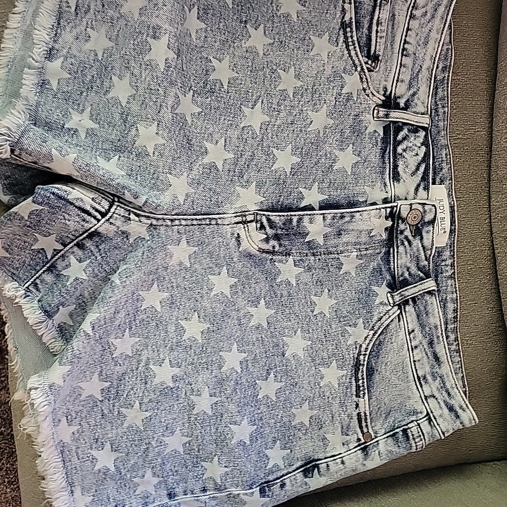 Star-Patterned Denim Shorts